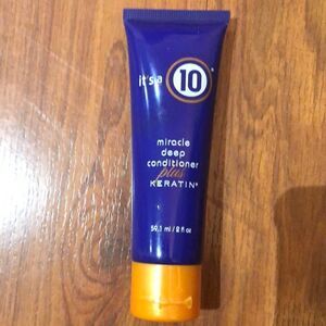 It’s a 10 Miracle deep conditioner plus keratin 2 ounce travel size.